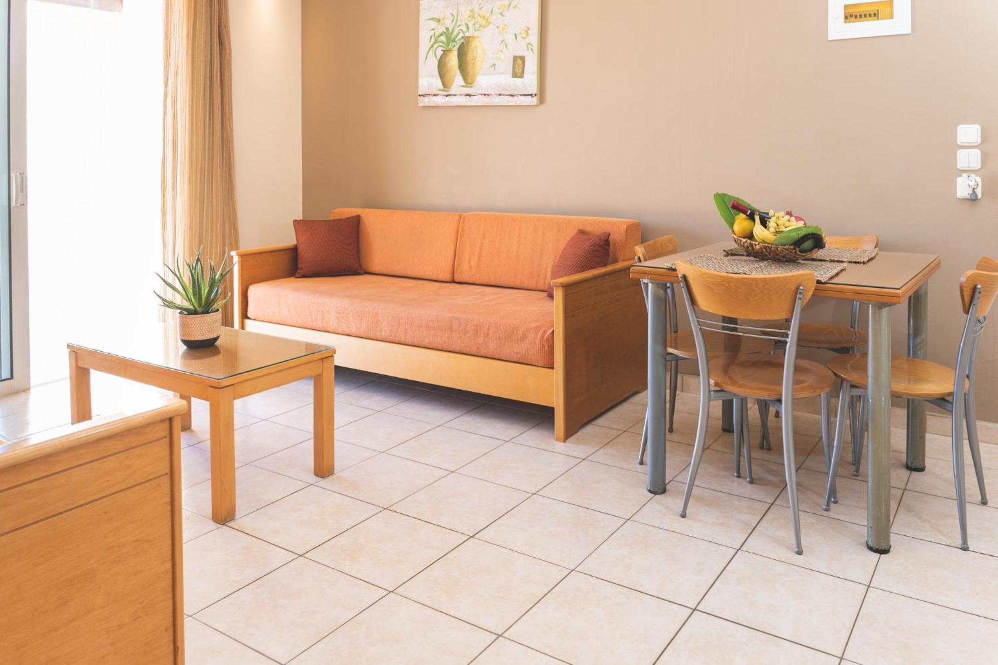 Helios Apartments Kato Daratso Room photo