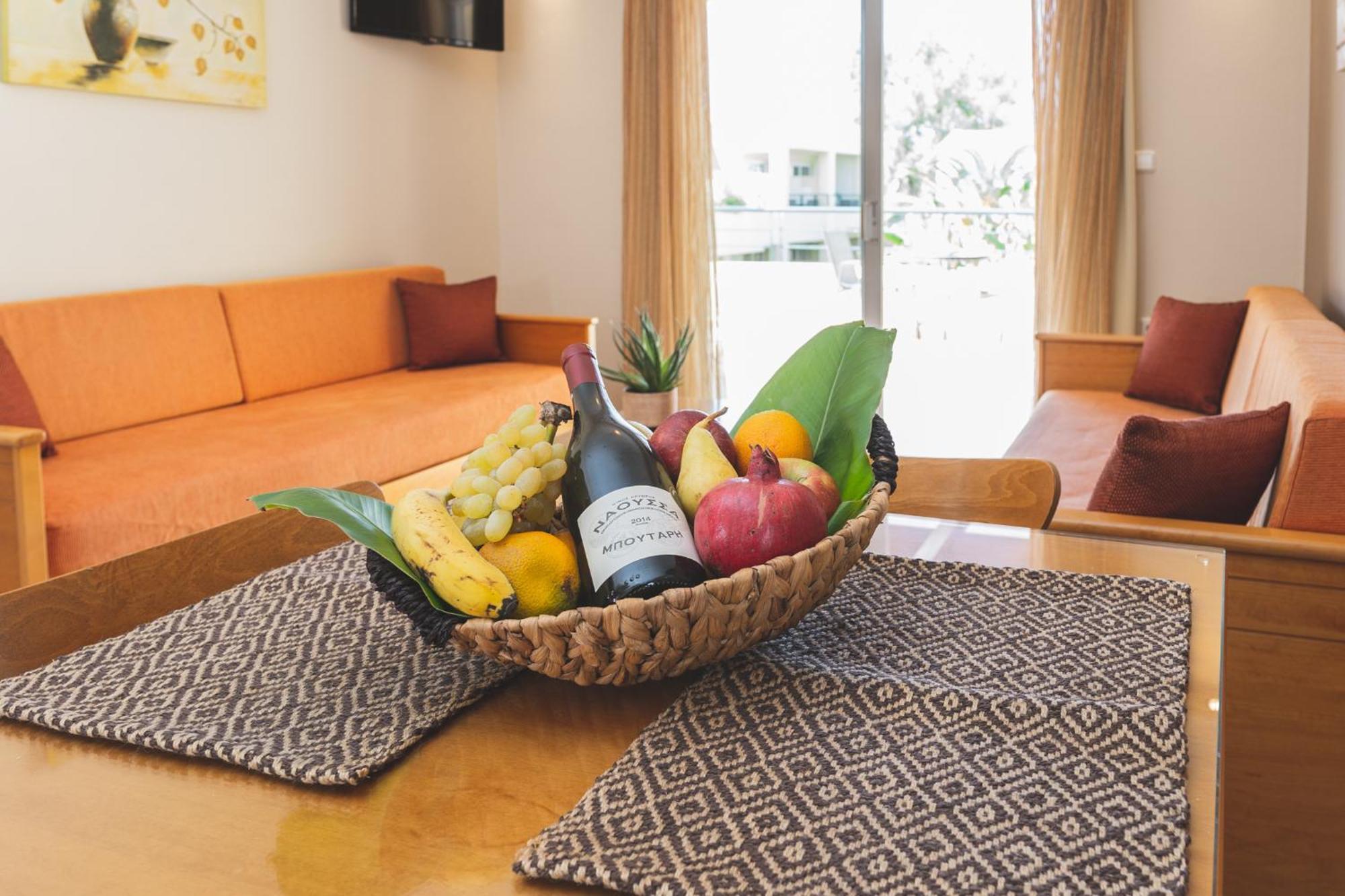 Helios Apartments Kato Daratso Room photo